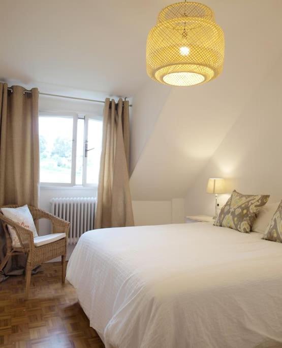 Precioso Apartamento Wifi, Aparcamiento, Piscina En Llanes Exteriör bild
